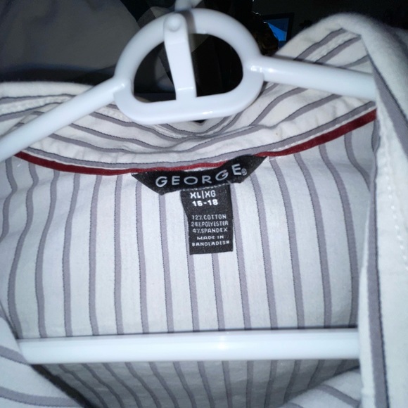 Ladies blouse - Picture 3 of 6